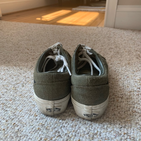 Vans Embossed Old Skool Platform Sneaker - Picture 4 of 4